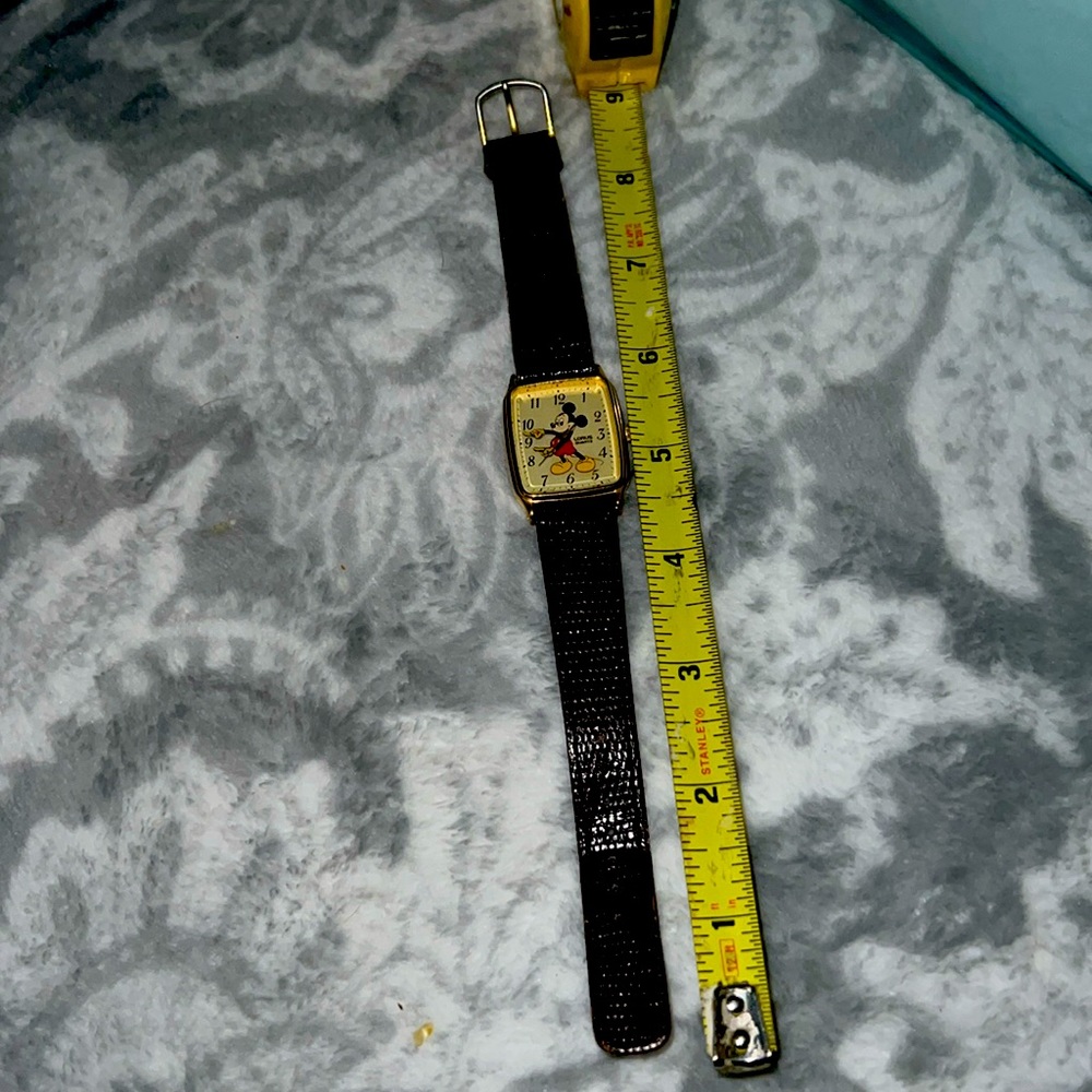 Men’s Vintage Mickey Mouse watch